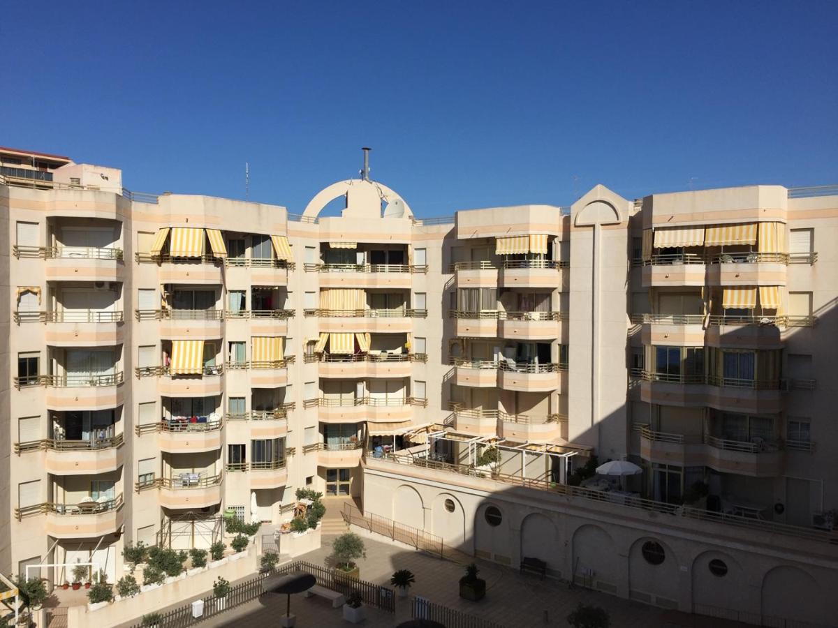 אל קאמפיו Apartamento Frente Al Mar, Recien Renovado, 1 Hab 1 Bano מראה חיצוני תמונה